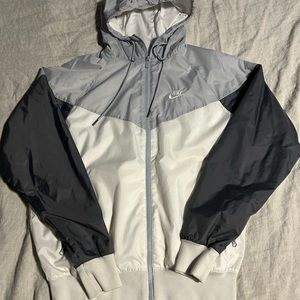 Nike windbreaker